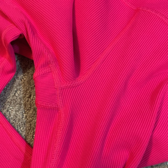 BNWOT Gap fit ribbed legging size small hot pink - Picture 3 of 5